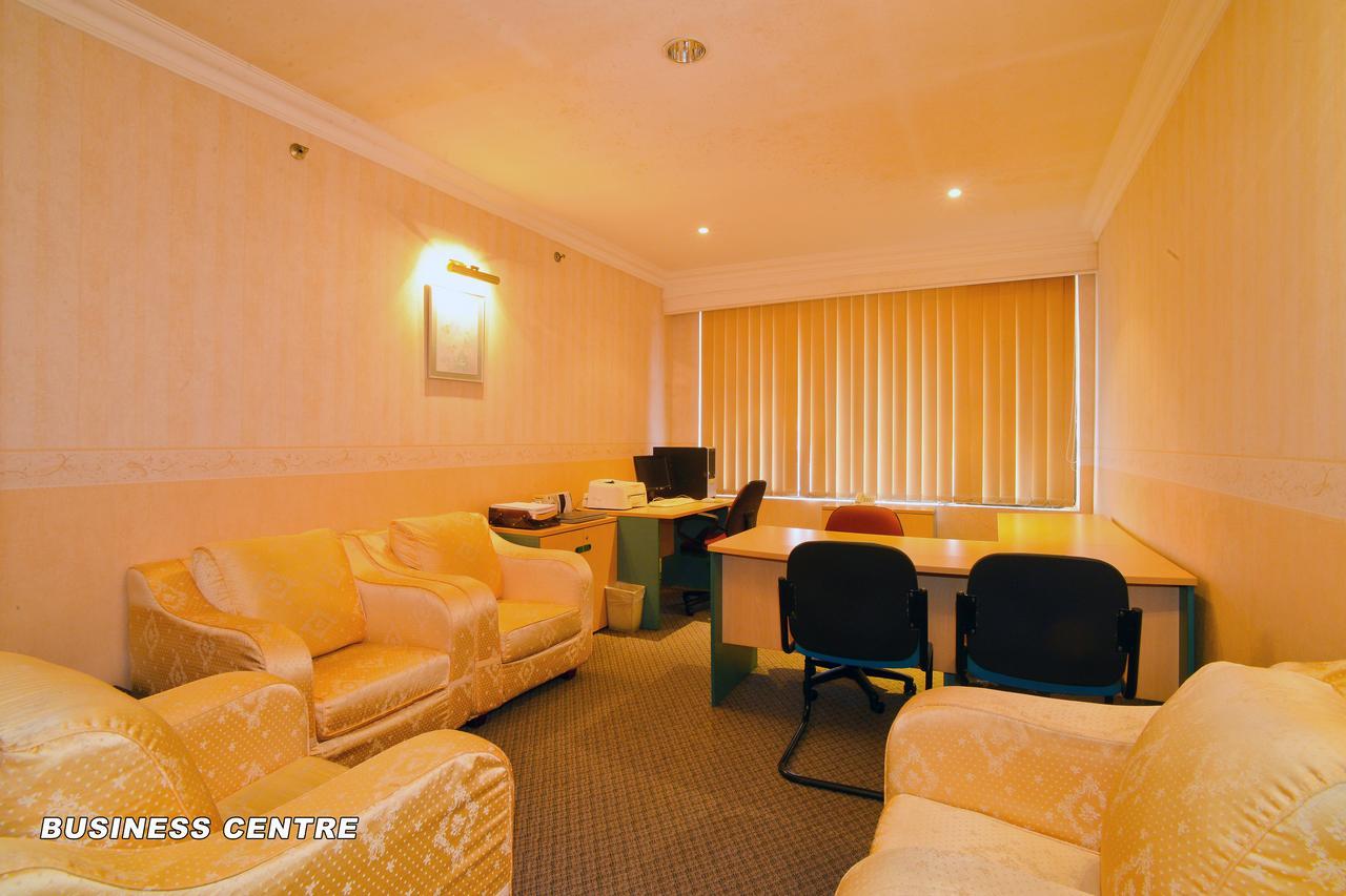 Dynasty Hotel Мірі Екстер'єр фото